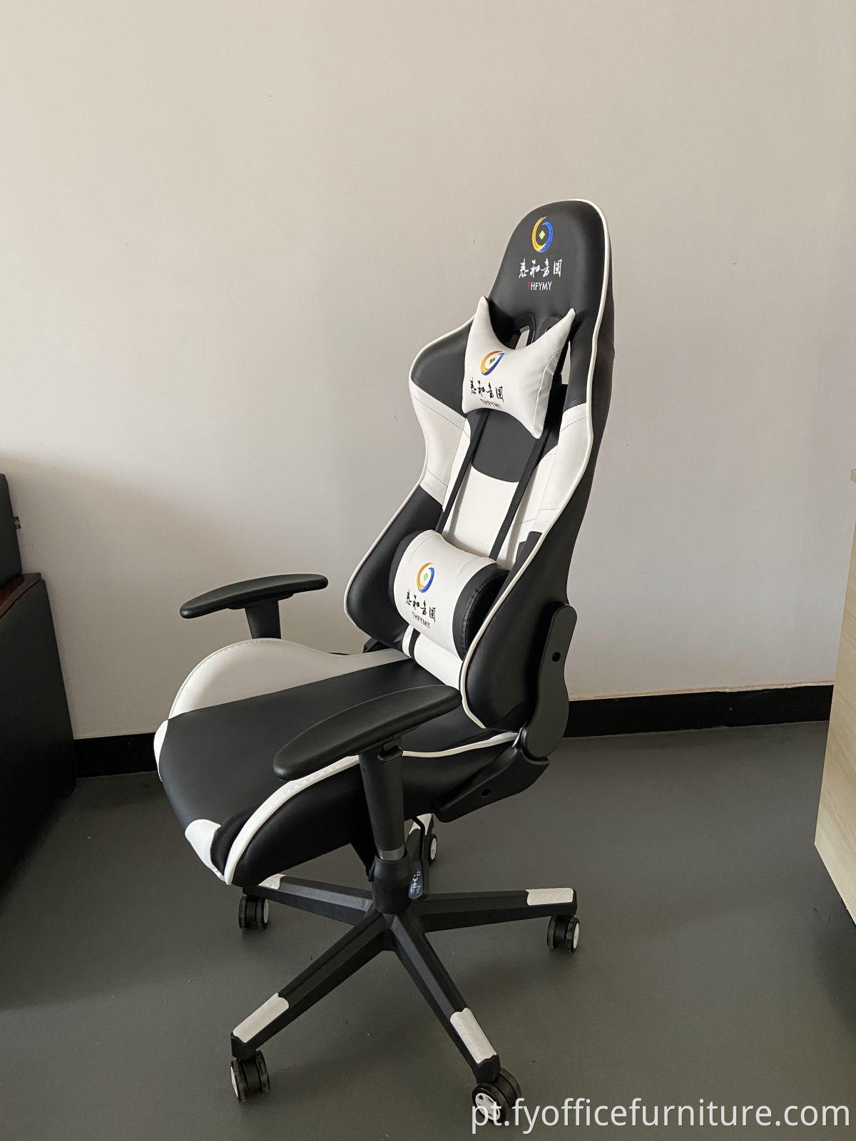 racing chair